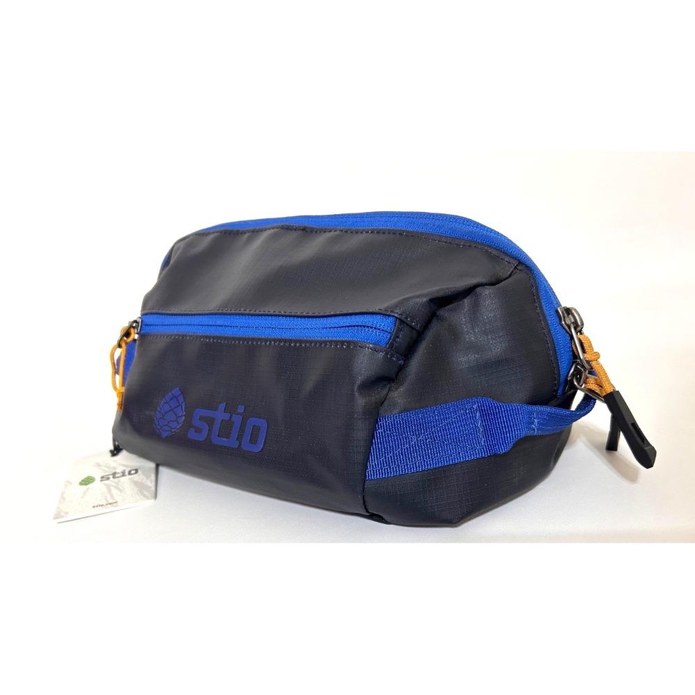 NWT Stio Basin Dopp Kit Toiletry Bag Travel Organizer Blue Ripstop Company Logo